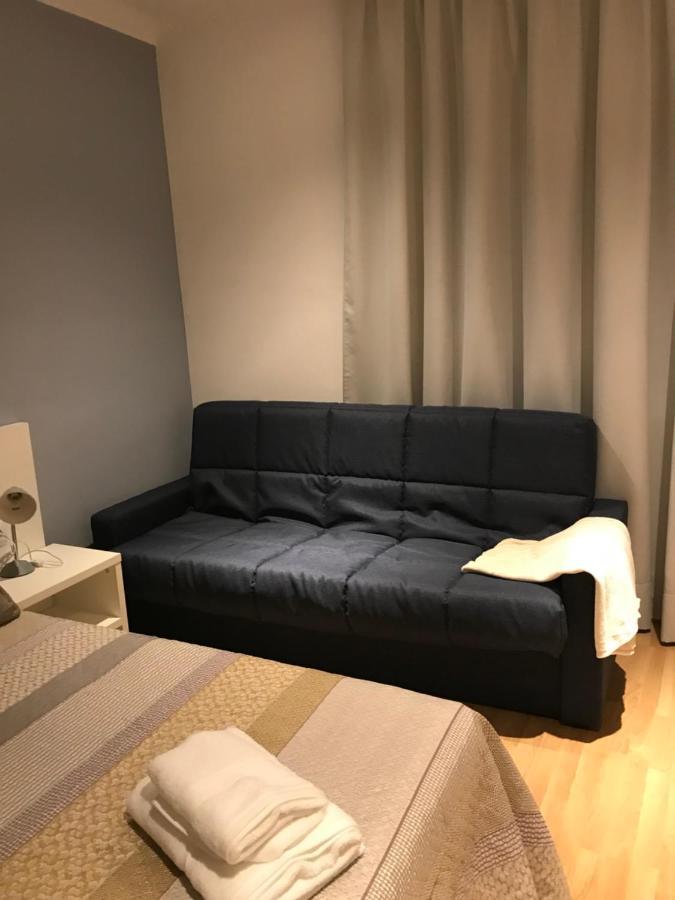 Hostal Casiano Camarasa Exteriör bild