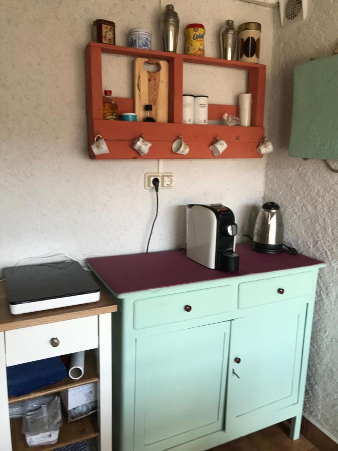 Hostal Casiano Camarasa Exteriör bild